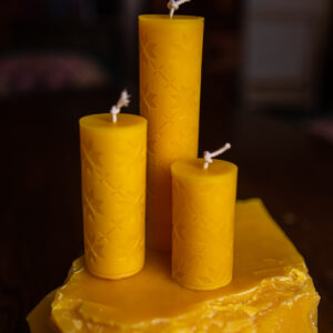 Циліндри з бджолиного воску